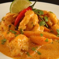 Gambas con salsa curry