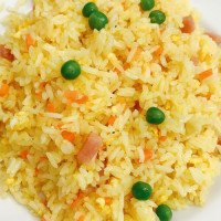 Arroz frito con curry